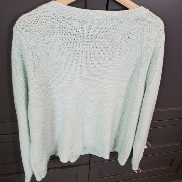 Torrid size 0 mint crop v neck sweater - Picture 2 of 4